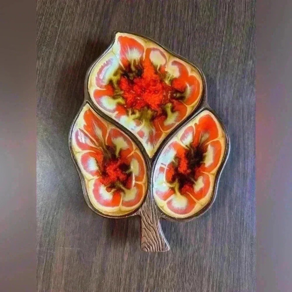 Vintage Treasure Craft 3 Compartment Candy Tray. Brown, Red, Gold. USA Made - Picture 1 of 5